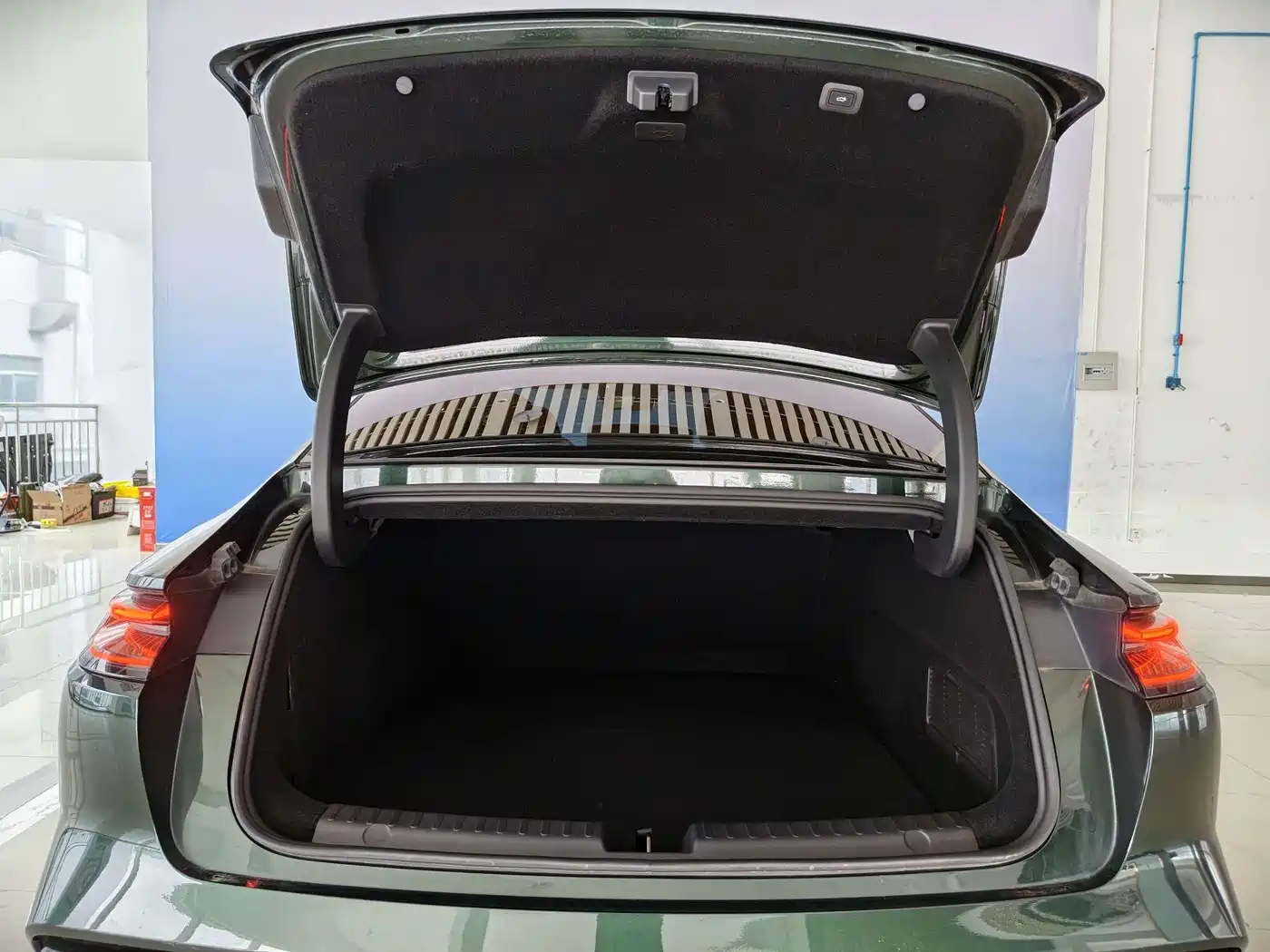 Geely Galaxy Galaxy Xingyao 8 2025 2025 130km EM-P Starship Edition