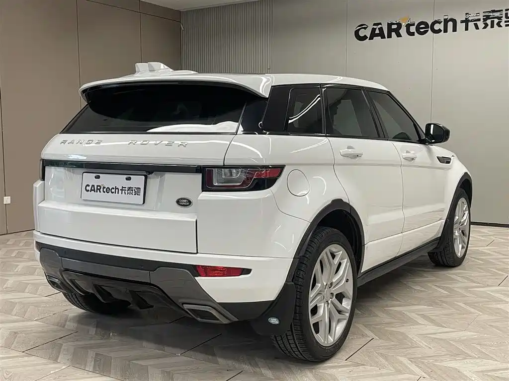 Land Rover Range Rover Evoque 2018 240PS HSE DYNAMIC Drive Edition фото 5