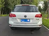 Фото 4 - Volkswagen Touareg