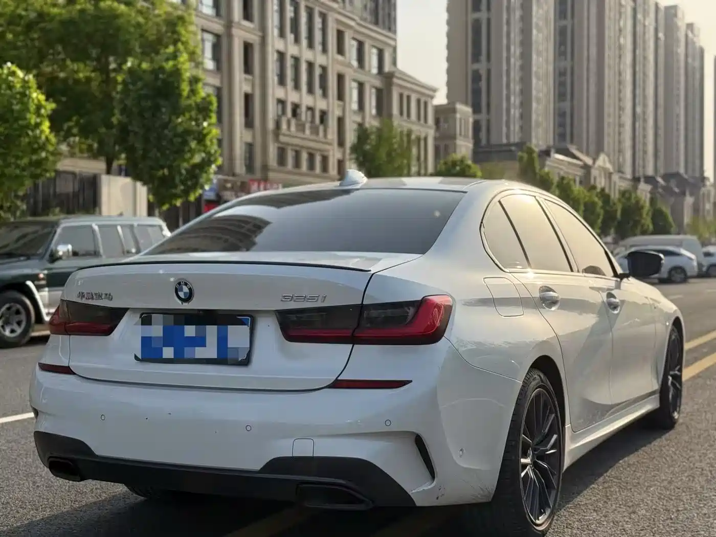 BMW 3 Series 2021 Facelift 325i M Sport Shadow Edition фото 7