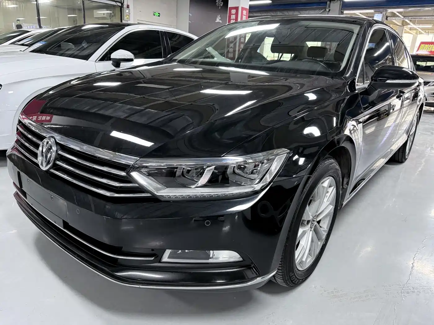 Volkswagen Magotan 2018 330TSI DSG Luxury