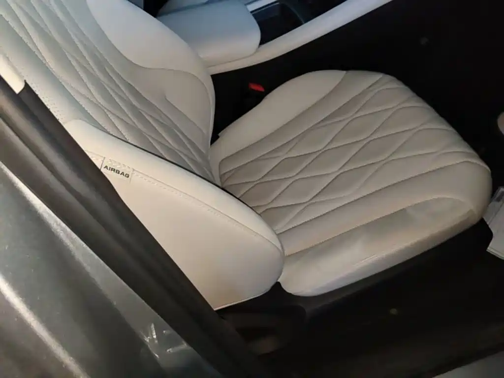 Фото 25 - Roewe D7