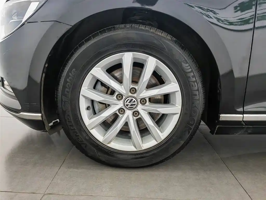 Volkswagen Magotan 2018 280TSI DSG Comfort фото 17