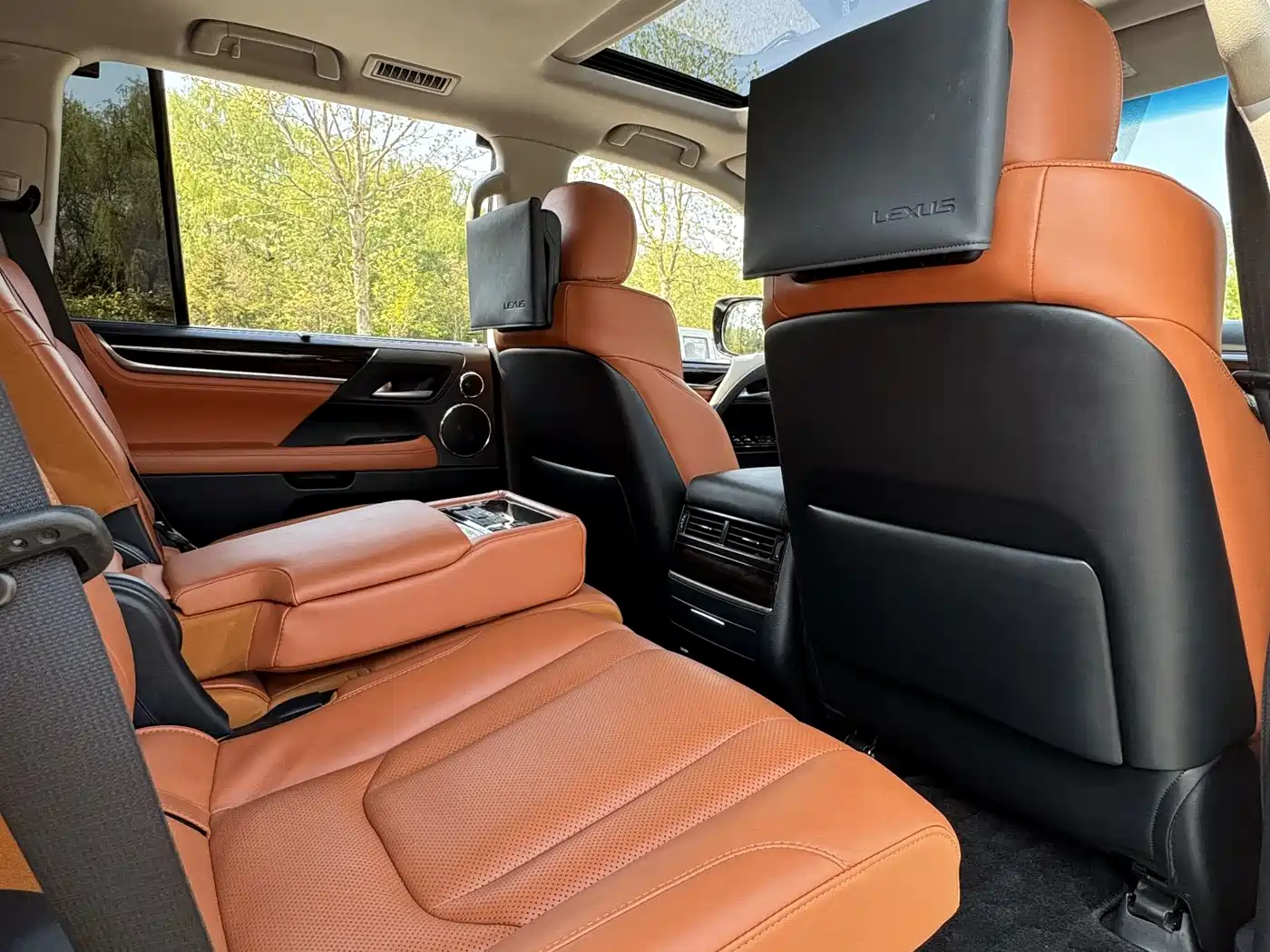 Lexus LX 2019 570 Dynamic Luxury Edition фото 28