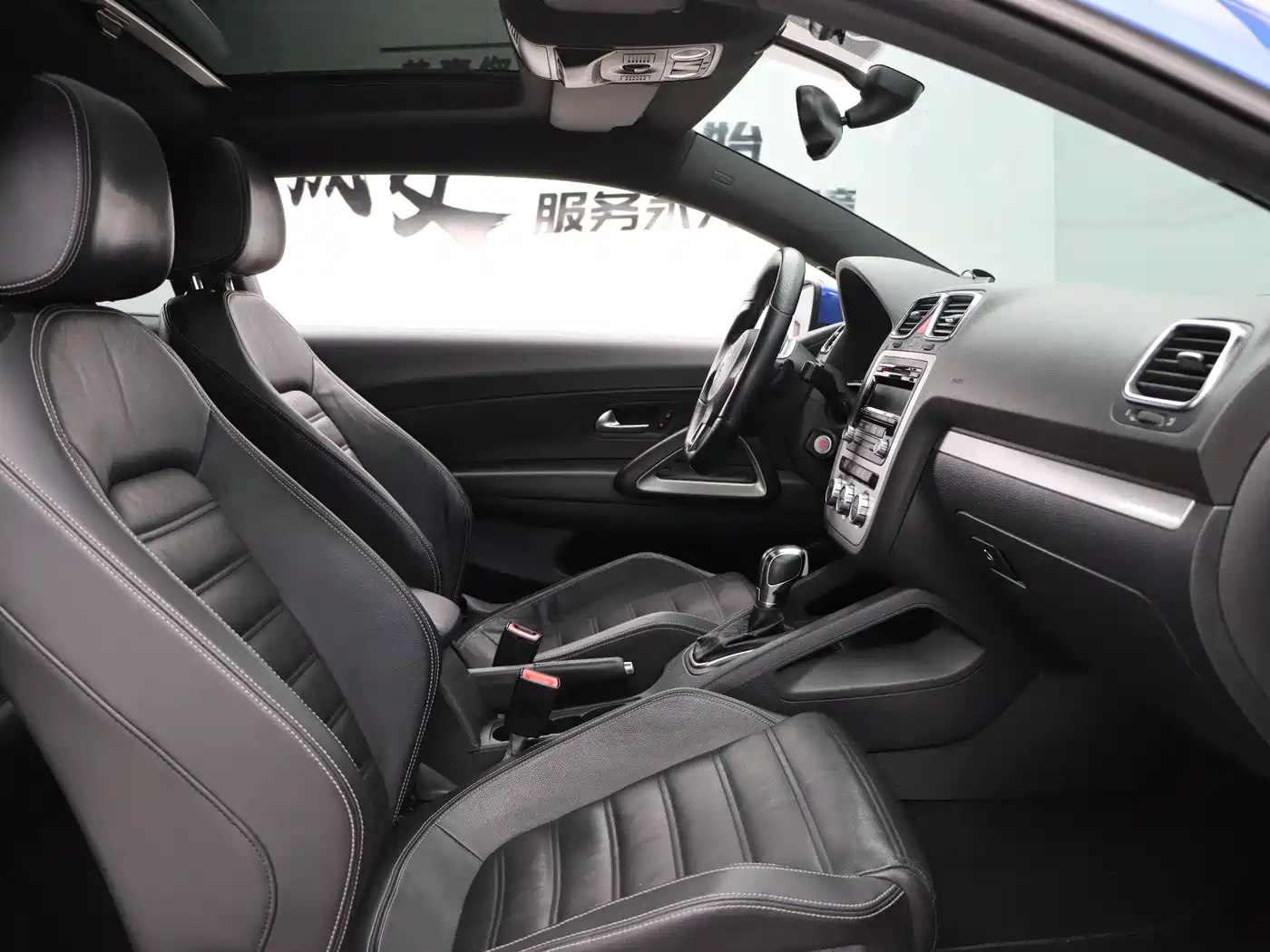 Volkswagen Scirocco 2013 2.0TSI Million Mile Edition фото 23