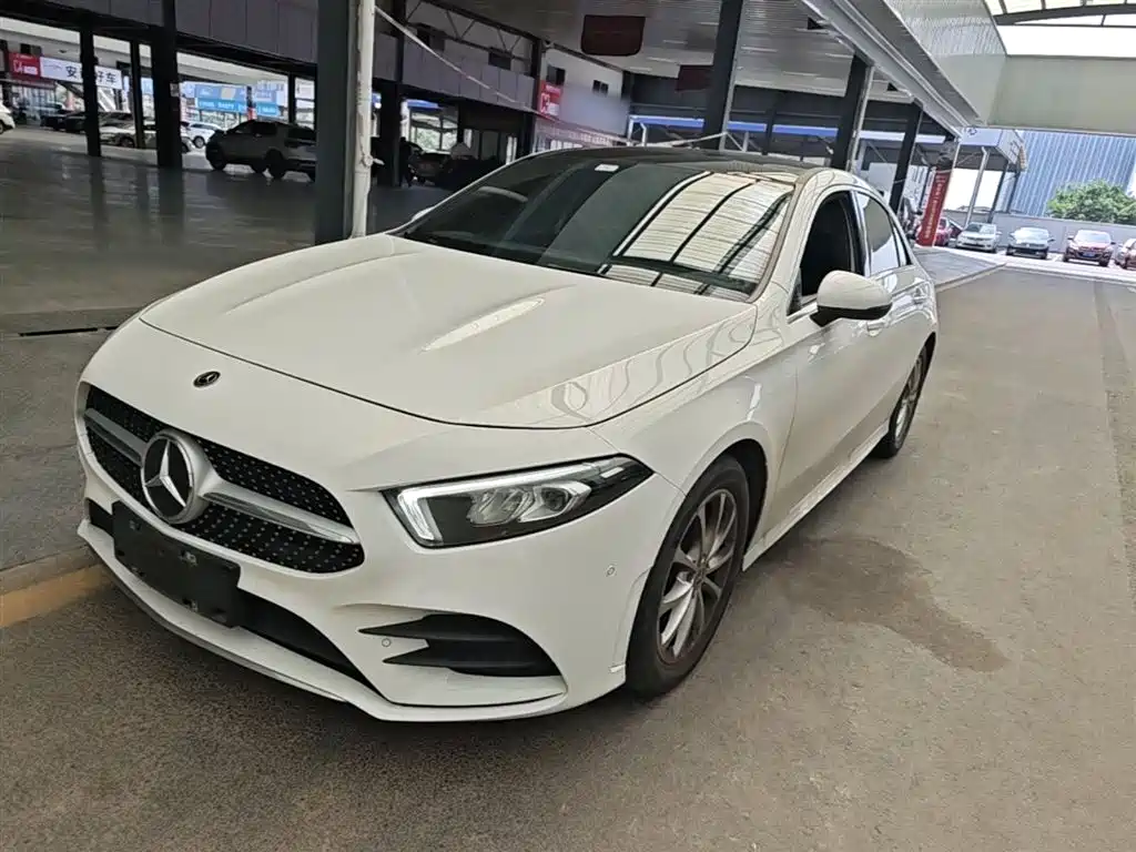 MERCEDES-BENZ CLASS A