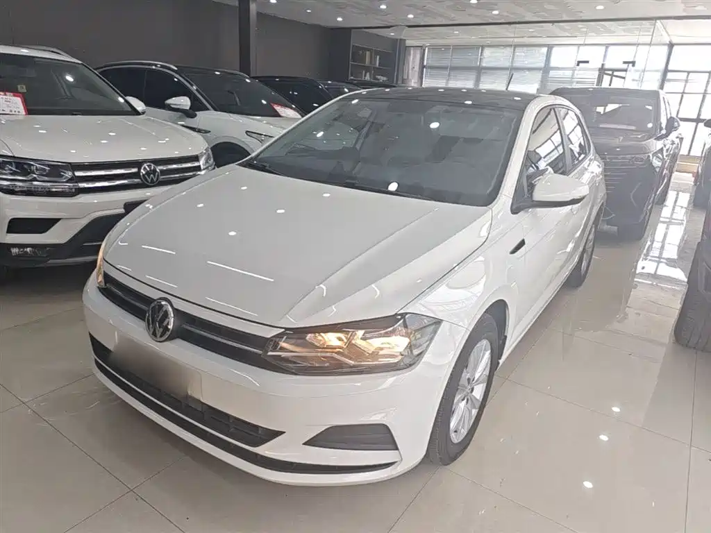 Volkswagen Polo 2019 Plus 1.5L Automatic Colorful Tech Edition