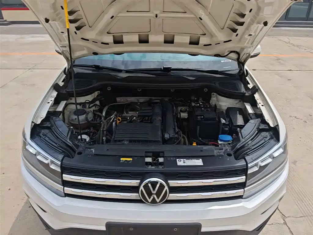 VOLKSWAGEN TUYUE
