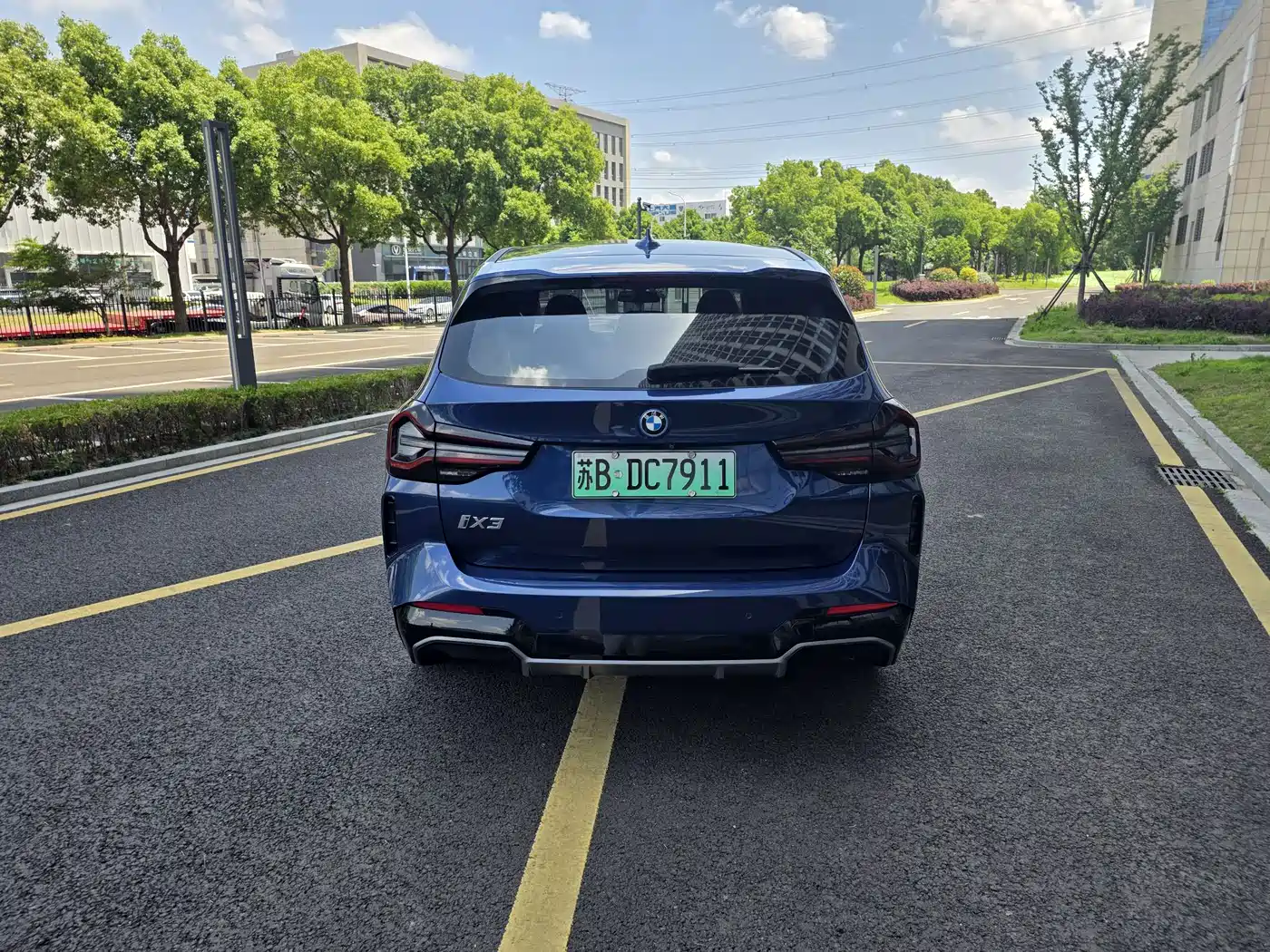 BMW iX3 2022 Facelift Innovation Leader Model фото 5