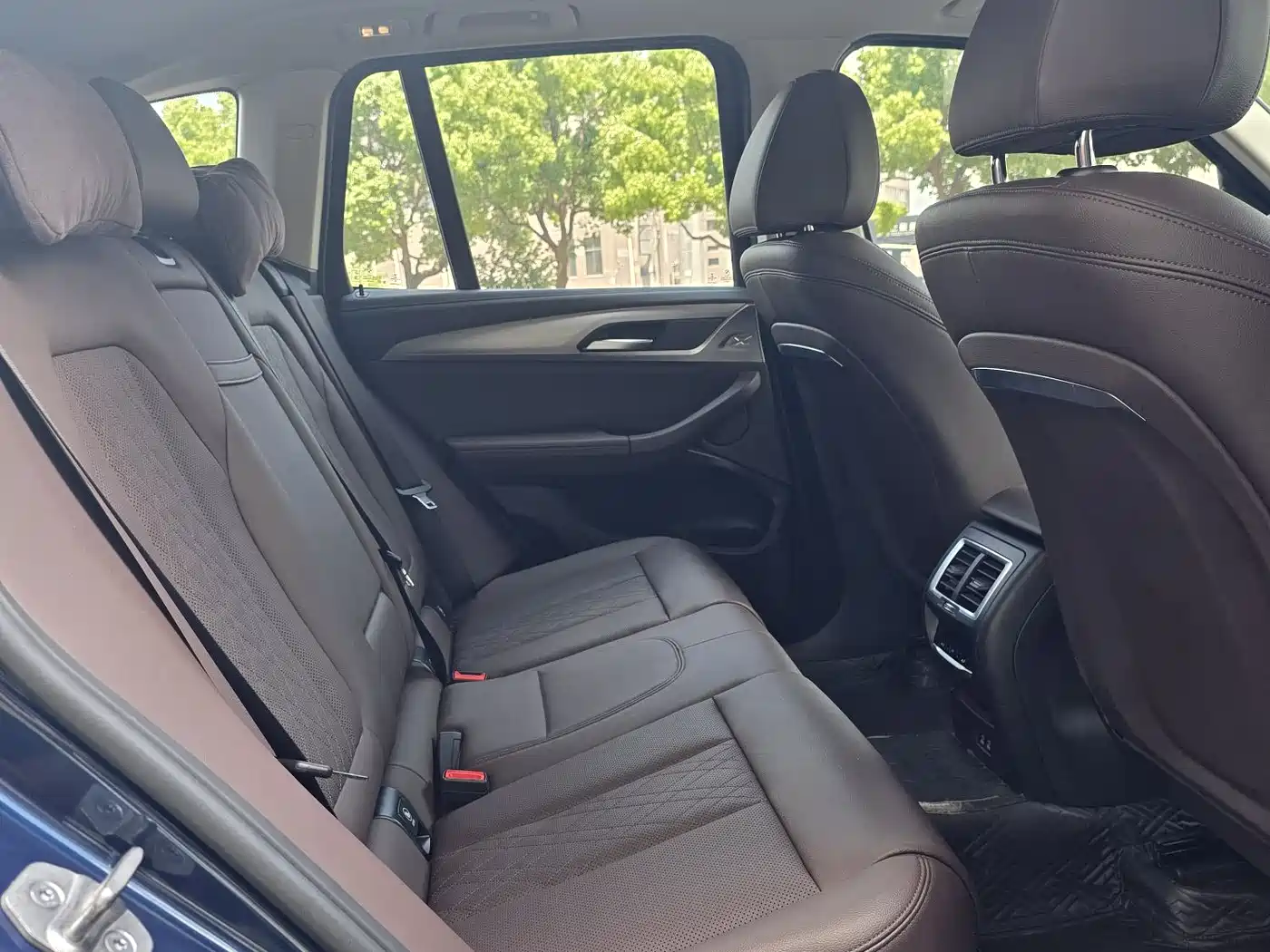BMW iX3 2022 Facelift Innovation Leader Model фото 7