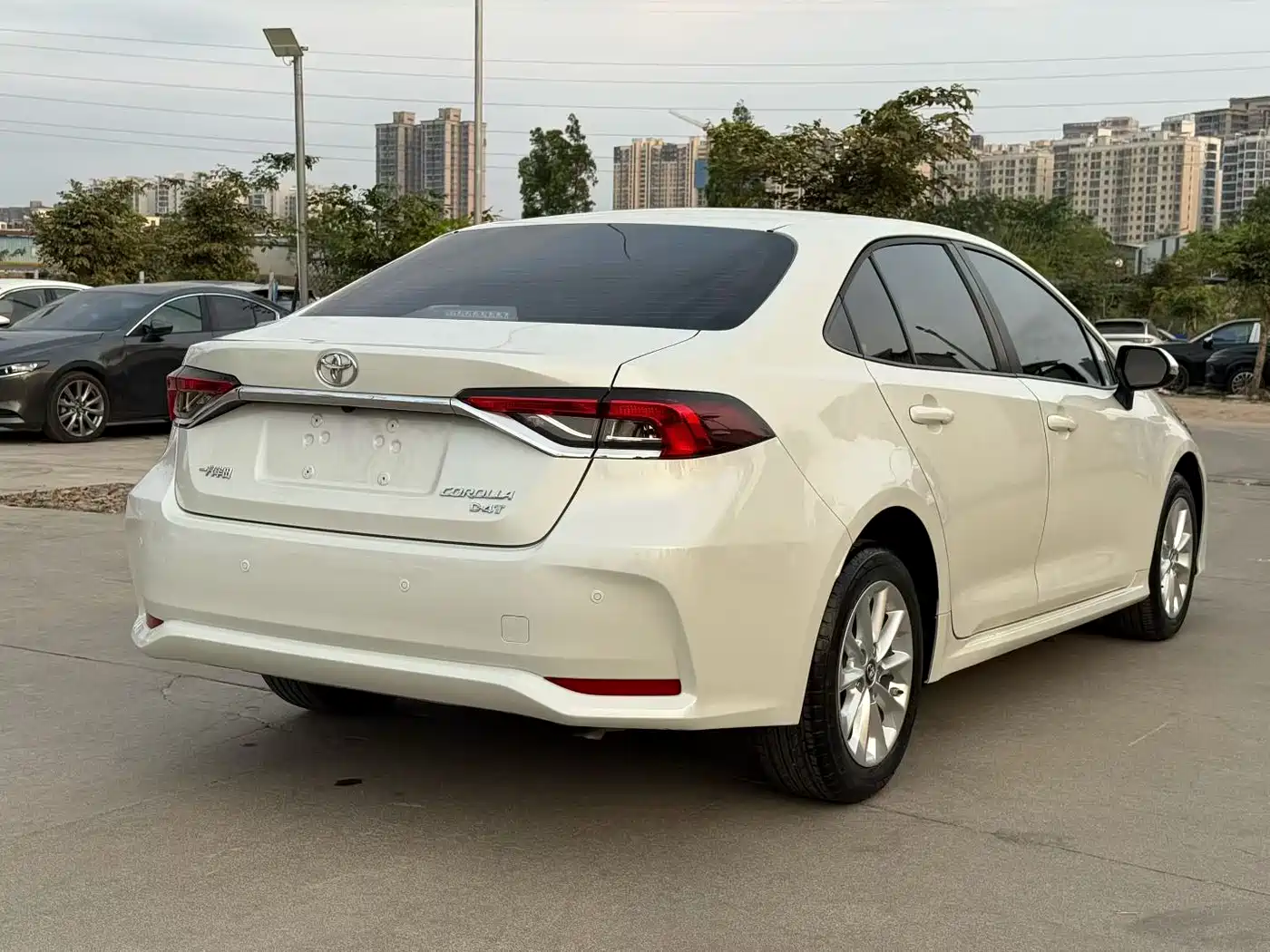 Toyota Corolla 2021 1.2T S-CVT Elite PLUS Edition фото 9