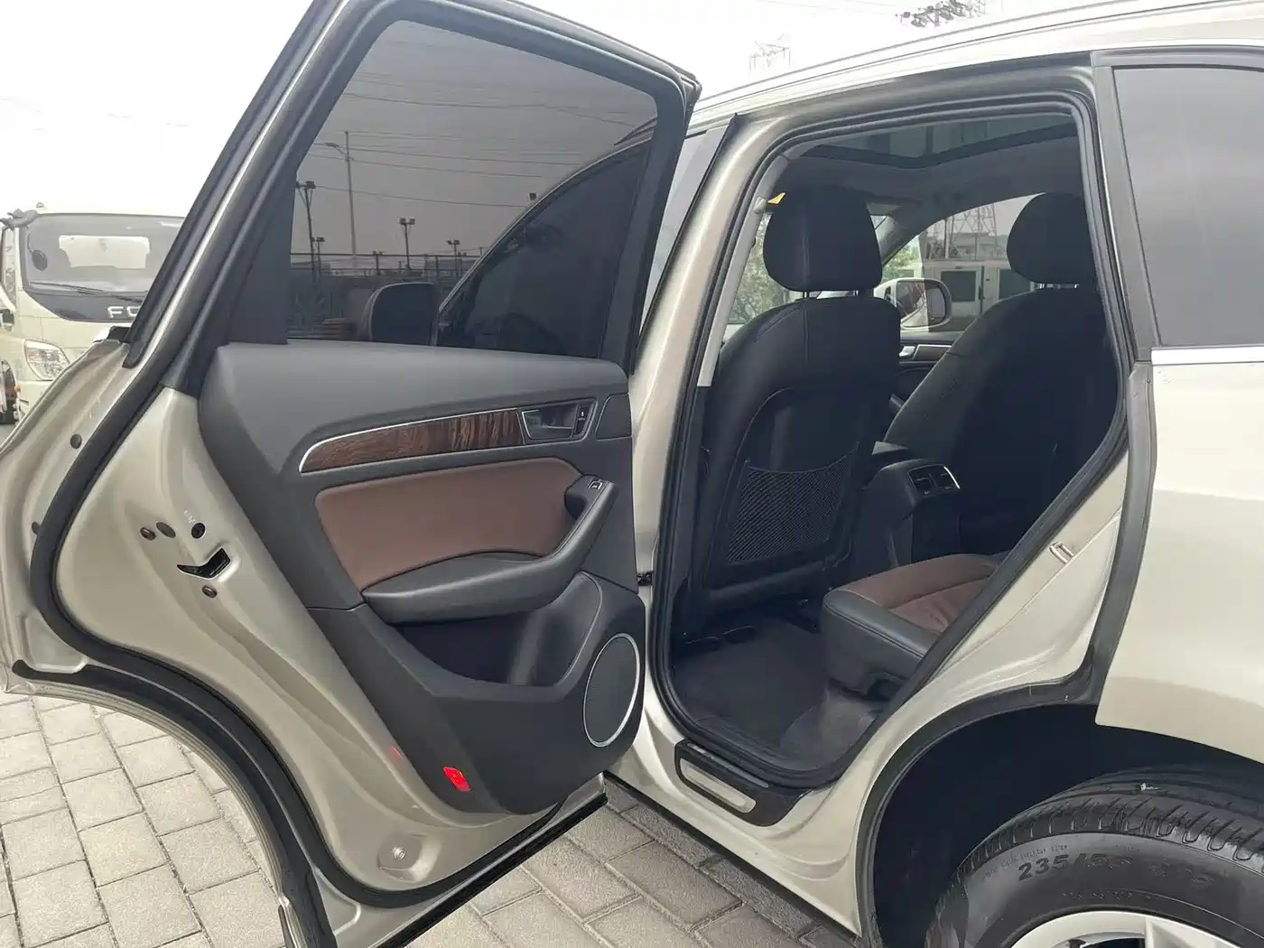 Audi Q5 2016 40 TFSI Comfort Model фото 14