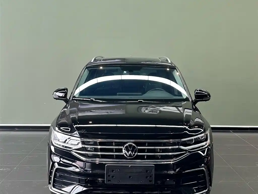 Volkswagen Tiguan L 2022 330TSI Automatic 2WD R-Line Flagship Edition фото 4