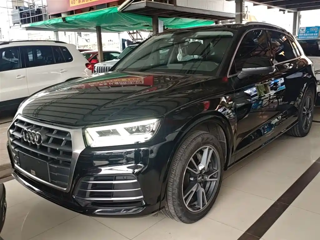 Audi Q5L 2018 40 TFSI Premium Fashion China VI фото 2