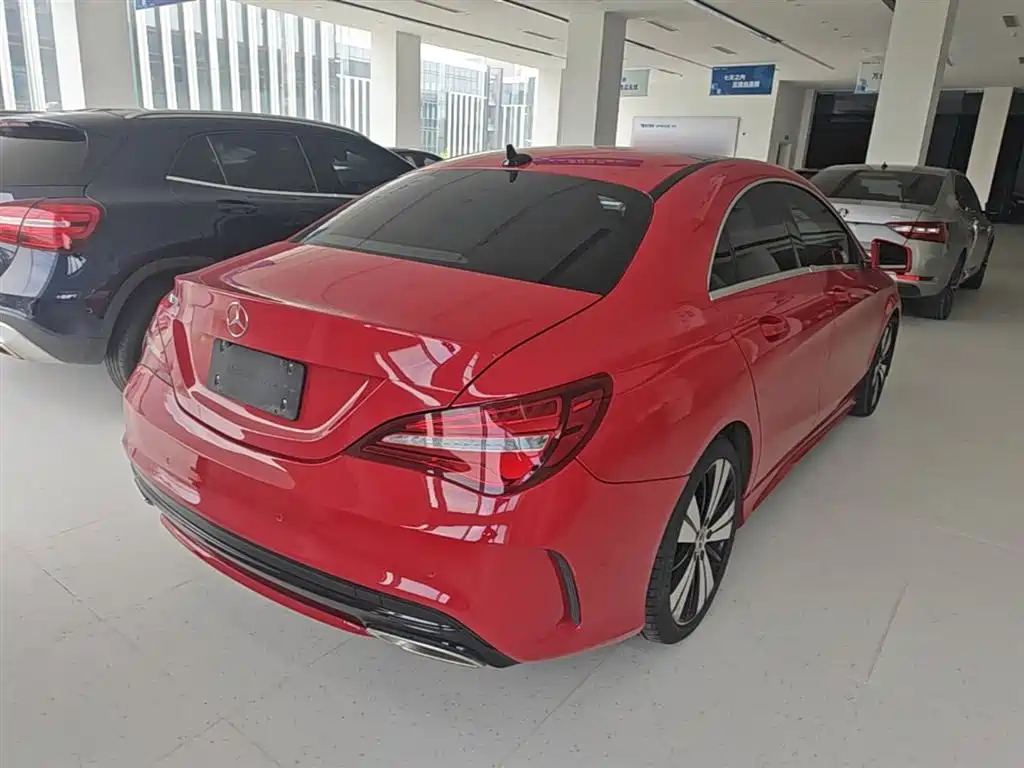 Mercedes-Benz CLA (Import) 2018 CLA 200 Fashion Edition фото 7