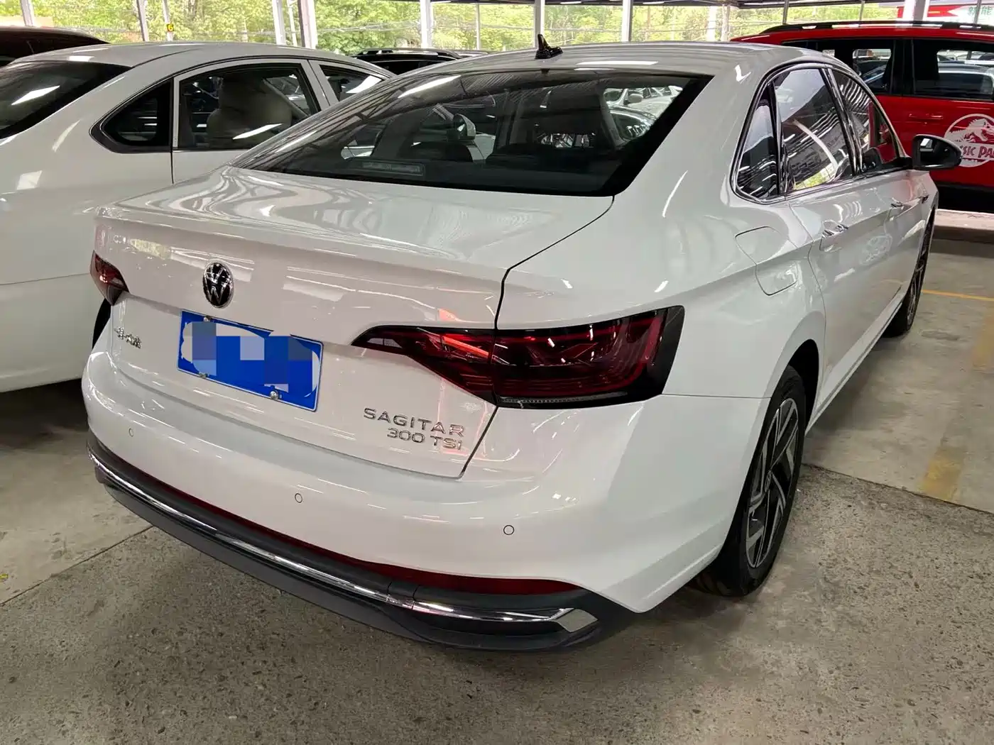 Volkswagen Sagitar 2025 300TSI DSG Surpass Edition фото 15