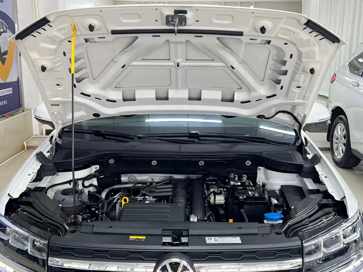 Volkswagen Tharu 2021 Model 280TSI 2WD Trend Edition фото 19