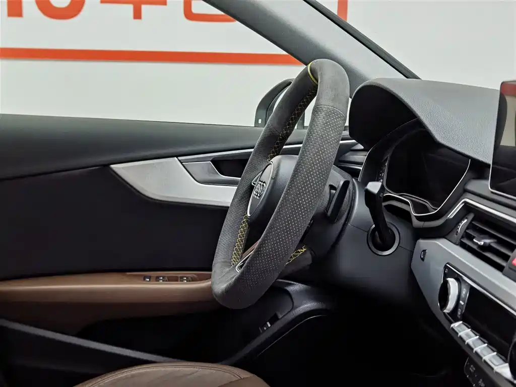 Audi A4L 2019 40 TFSI Fashion (China VI) фото 22