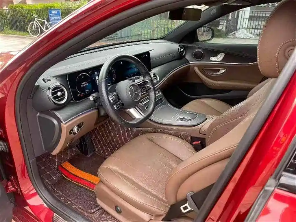 Mercedes-Benz E-Class (Import) 2021 E 260 Luxury Sport Edition фото 7
