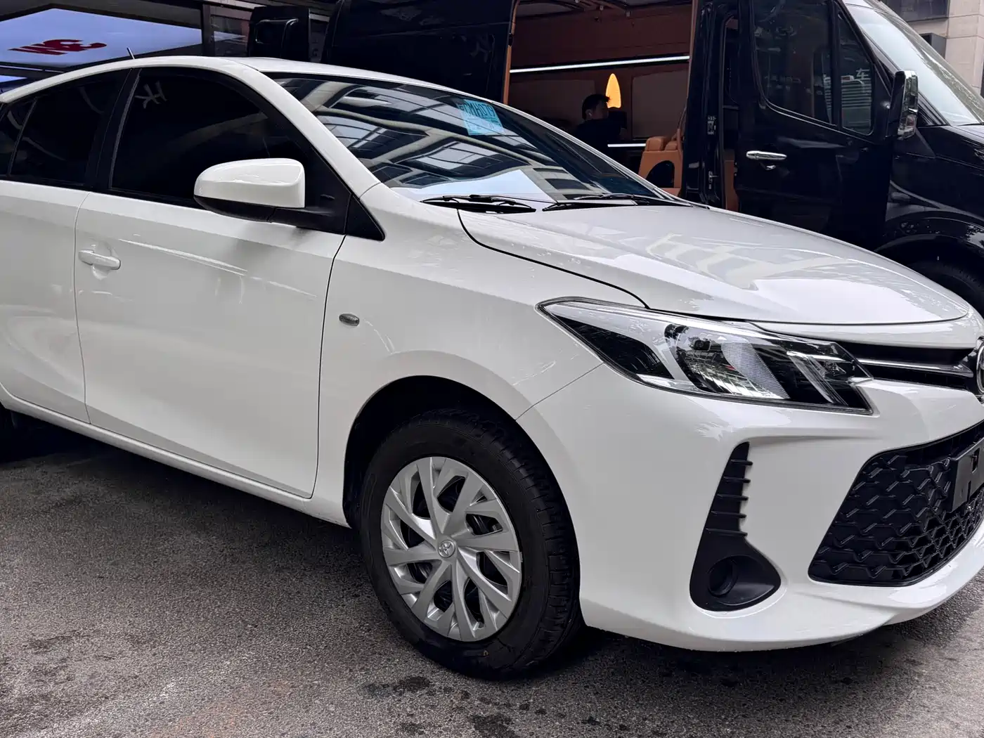 Toyota Vios FS 2021 1.5L CVT Fengchao Edition фото 3
