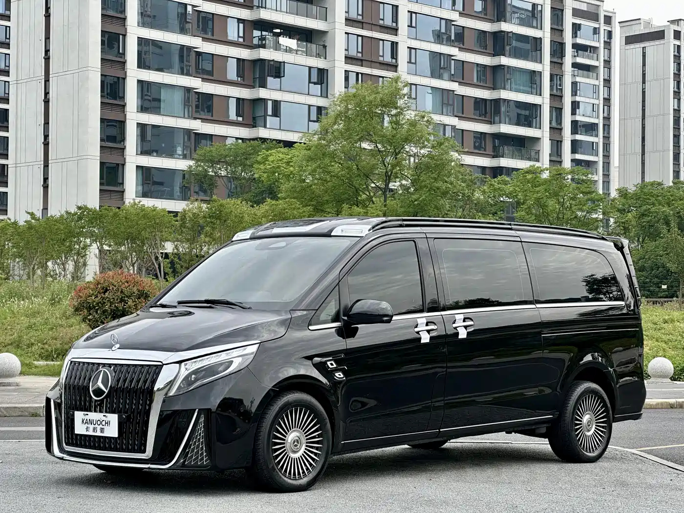Mercedes-Benz Vito 2024 2.0T Business 7-Seater