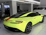 Фото 3 - Aston Martin DB11