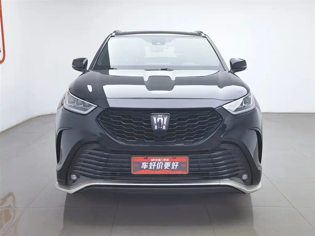 Toyota Crown Kluger 2022 2.0T 4WD Dynamic Edition фото 3