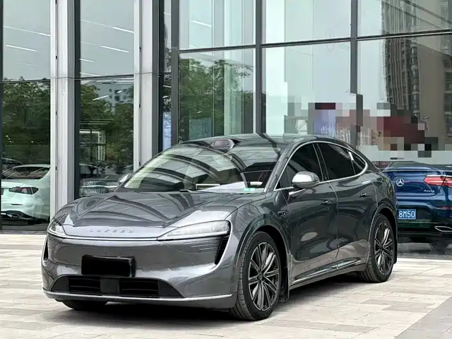 AITO WISDOM WORLD R7