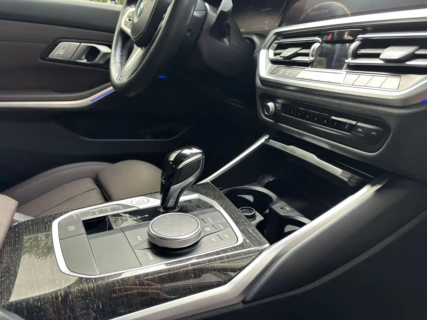 BMW 3 Series 2022 325Li M Sport Package фото 4