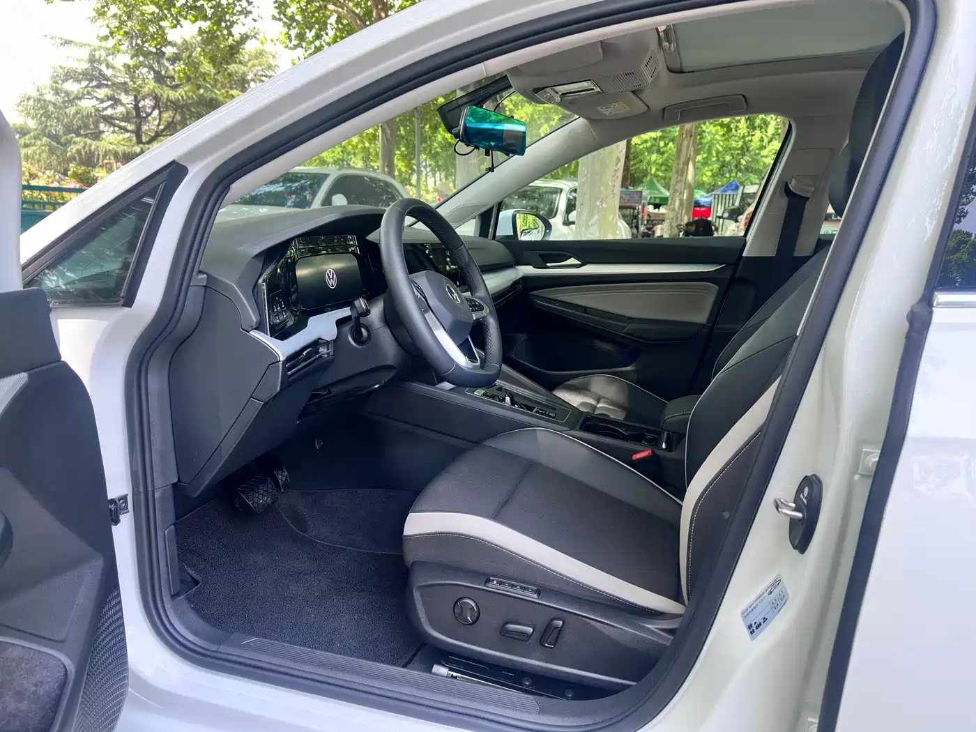 Volkswagen Golf 2023 280TSI DSG Pro фото 6