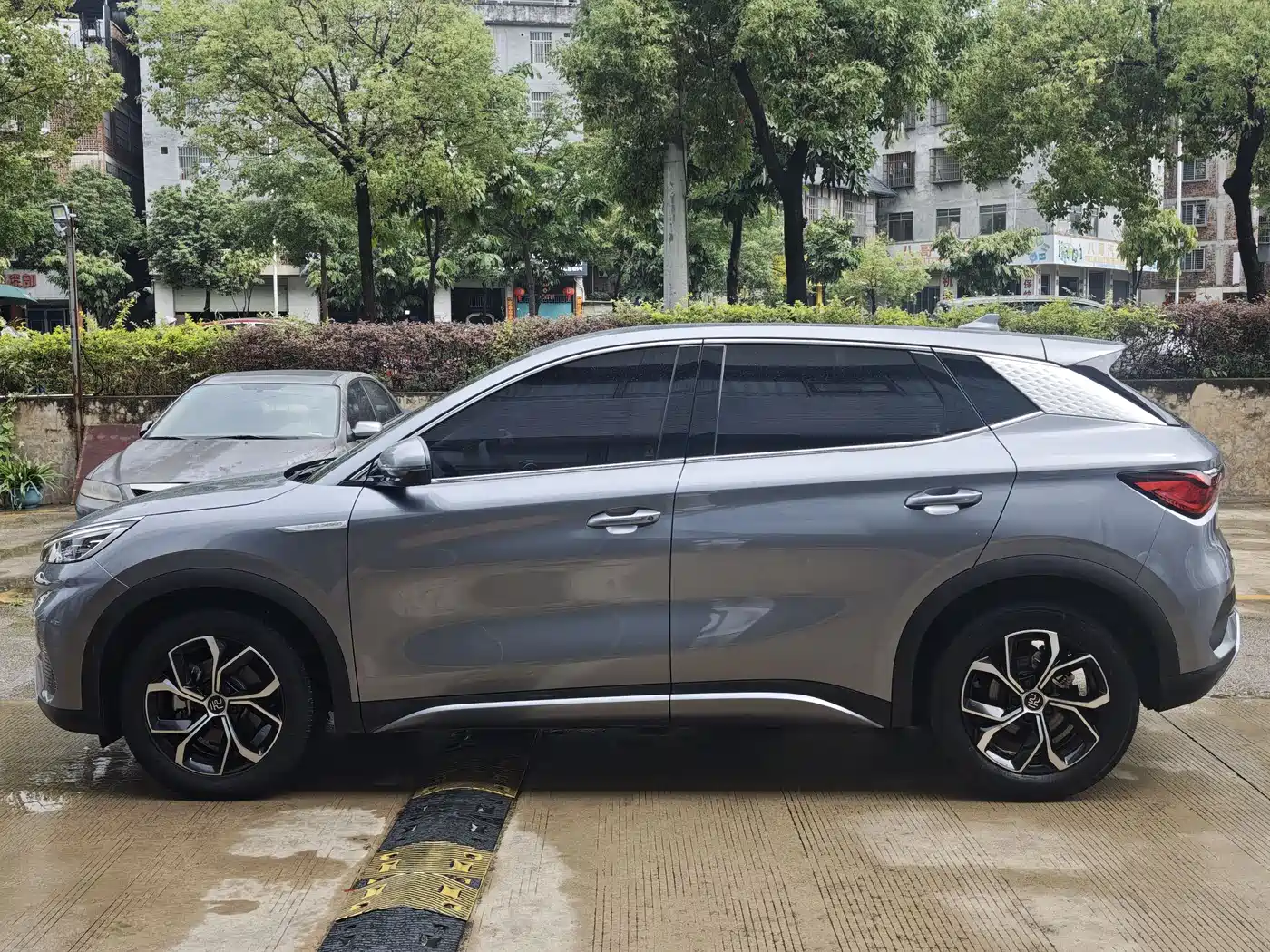 BYD Yuan PLUS 2024 Glory Edition 430KM Leading фото 4