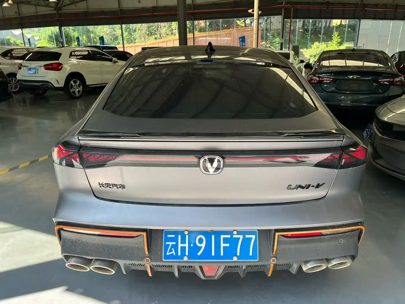 CHANGAN UNI-V
