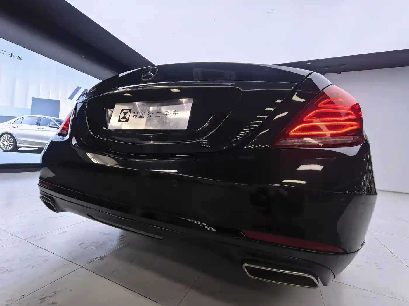 Mercedes-Benz S-Class 2016 S 320 L Business Edition фото 7