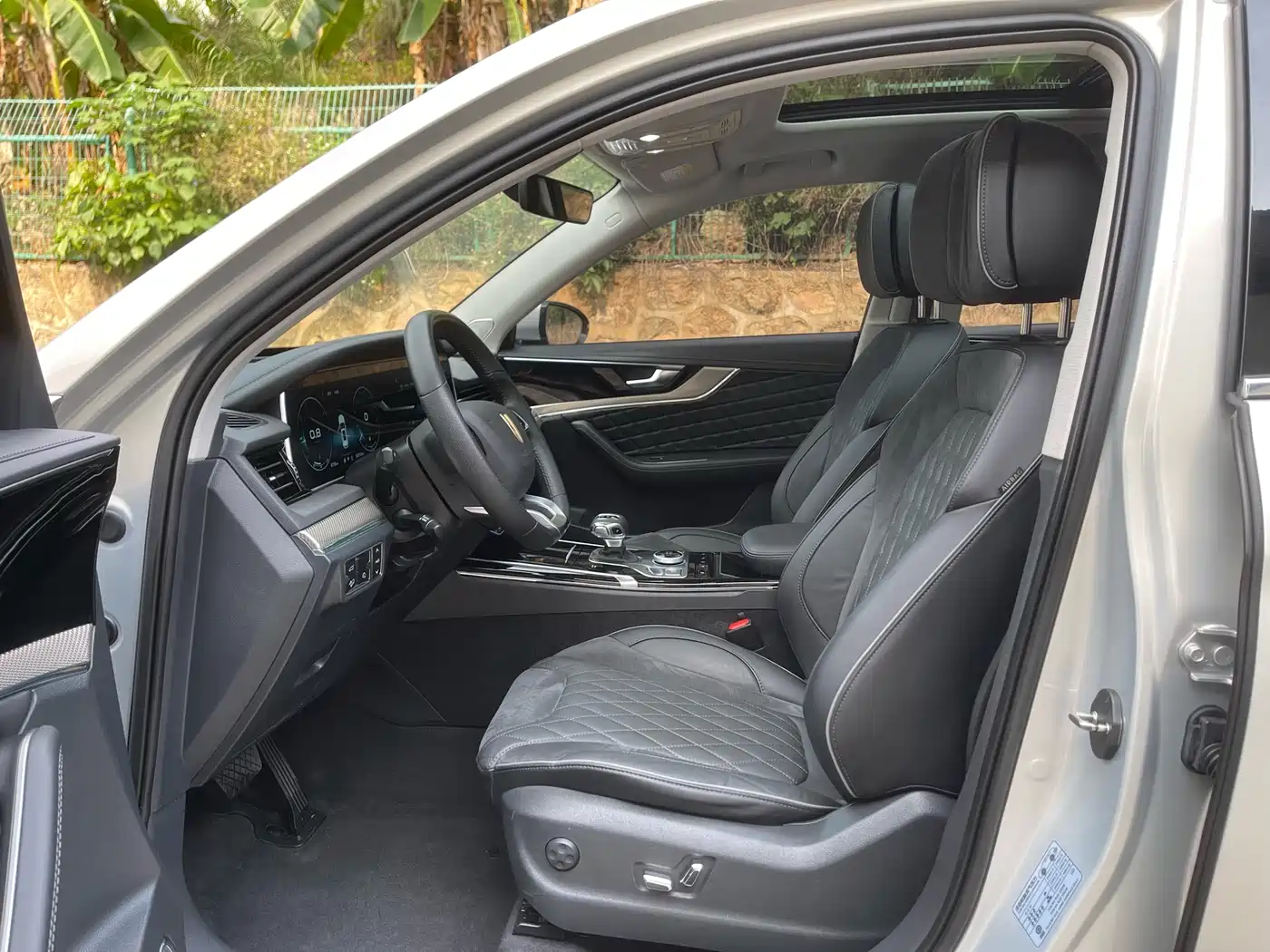 Hongqi HS5 2019 2.0T Smart Connect Enjoy Edition фото 6