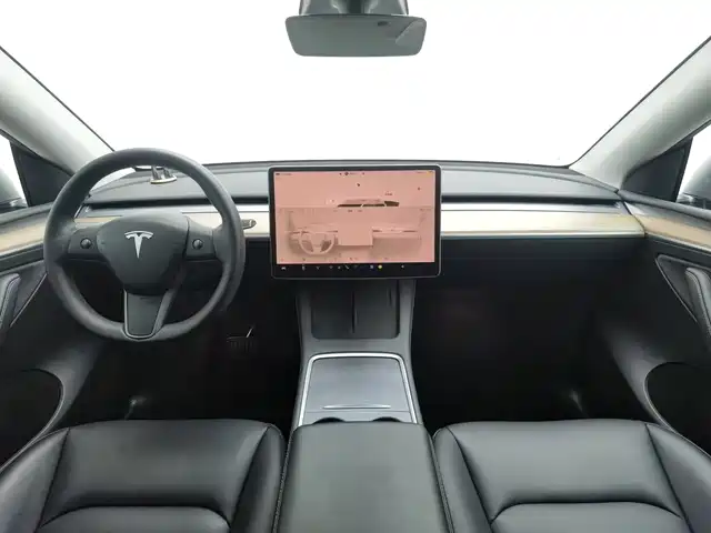 Tesla Model Y 2022 Rear-Wheel Drive Version — фото 5