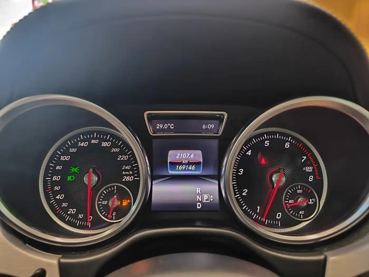 Mercedes-Benz GLE Coupe 2015 GLE 320 4MATIC Coupe SUV фото 39
