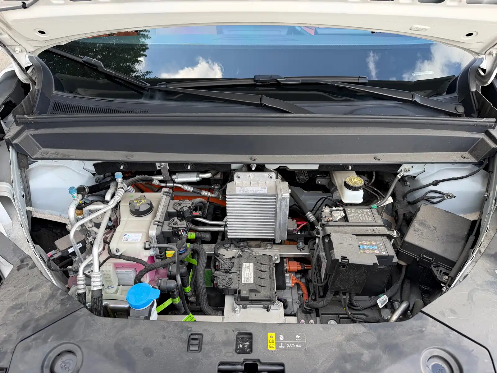 Фото 17 - Toyota bZ3X