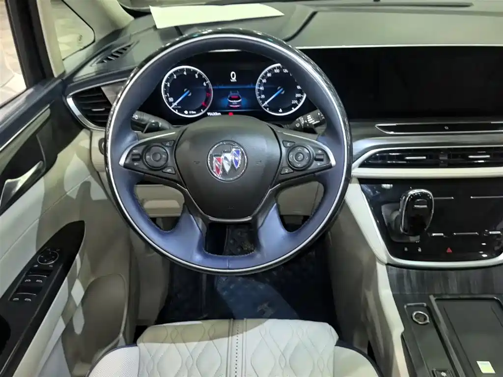 Buick GL8 2021 ES Landlord 653T Comfort фото 11