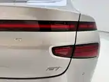 صورة 10 - XPeng P7