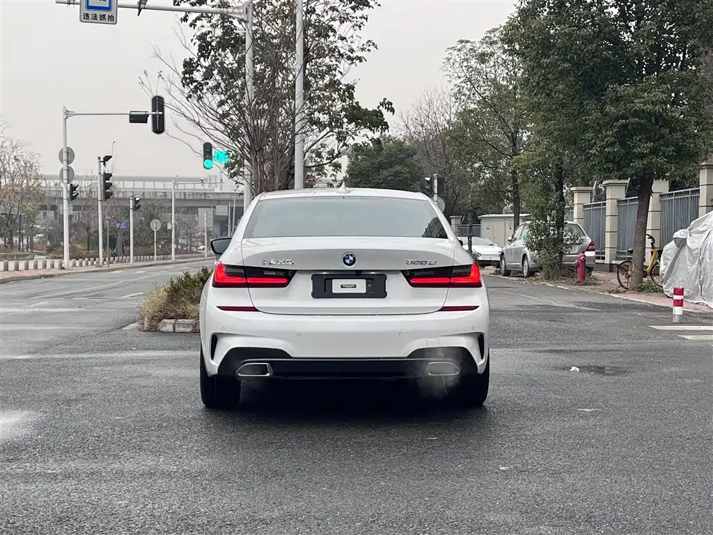 BMW 3 Series 2022 Facelift 320Li M Sport Package фото 15
