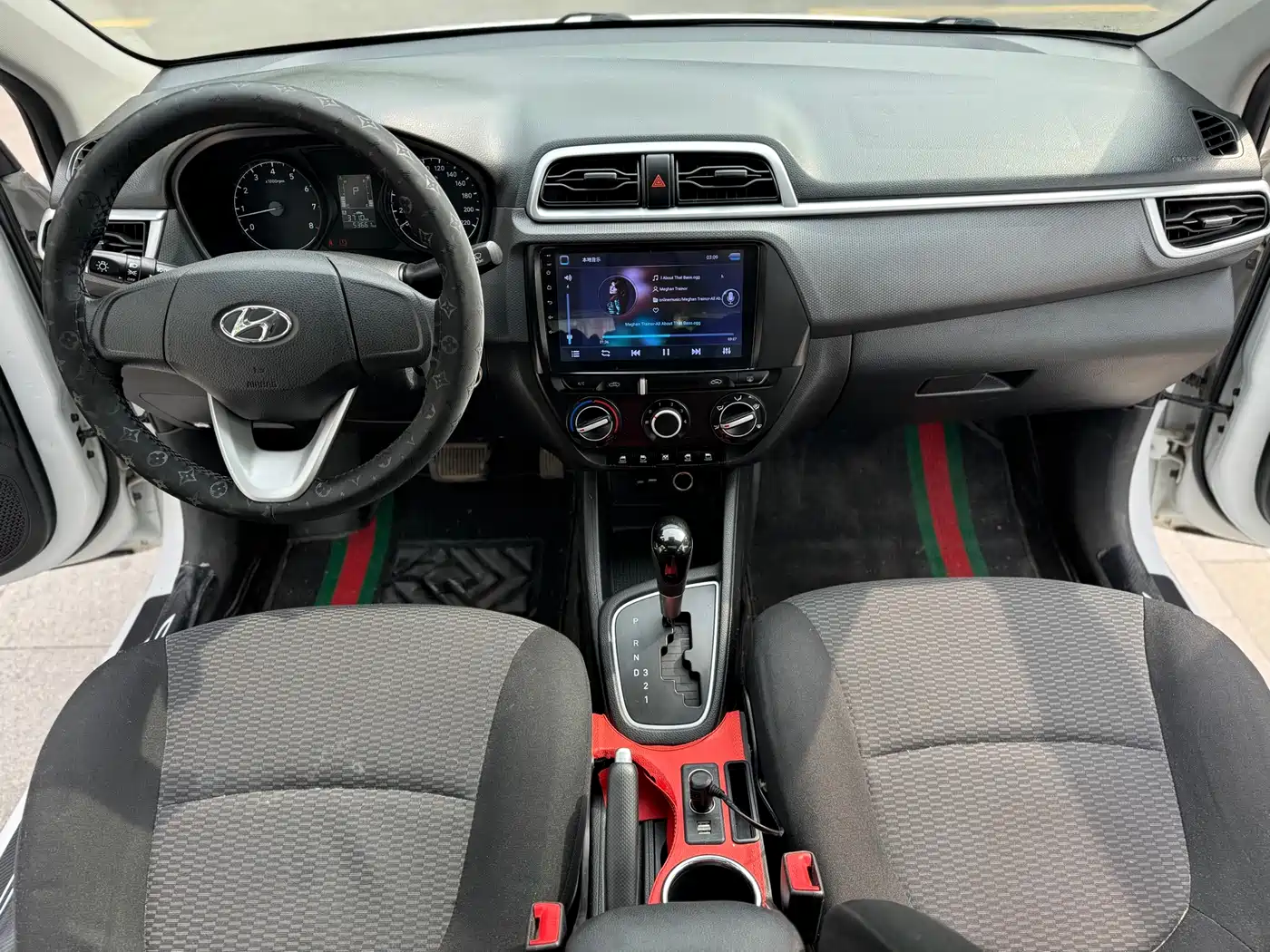 Hyundai Verna 2017 1.4L Automatic Leap Enjoyment Edition China VI фото 5