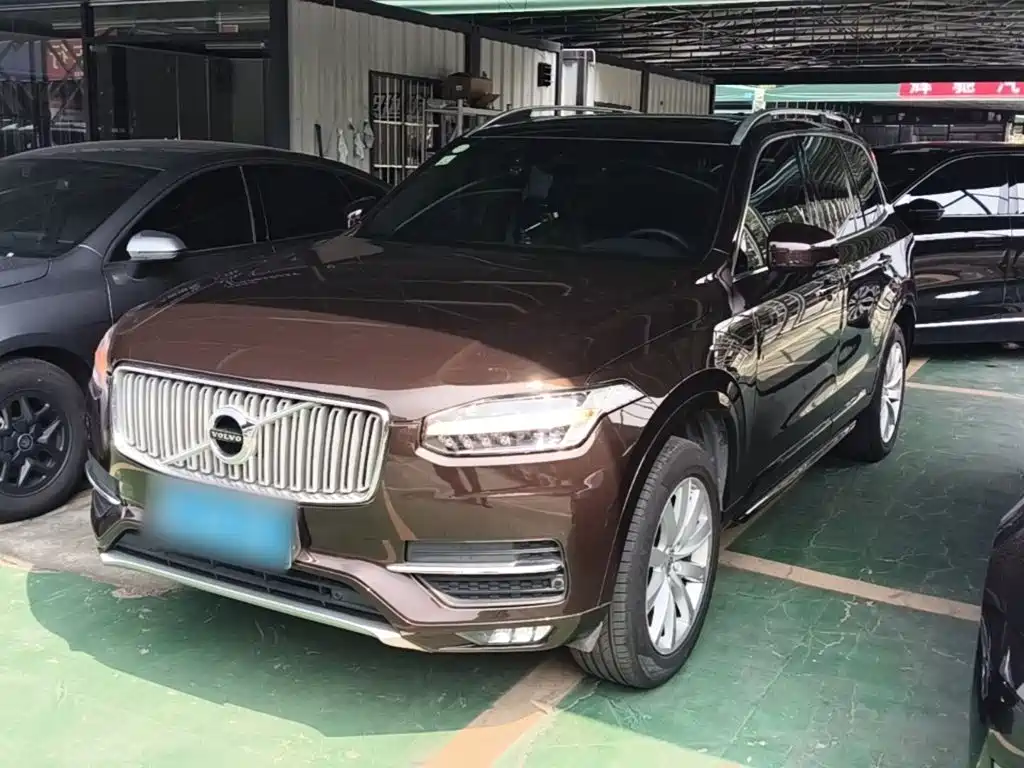 صورة 1 - Volvo XC90
