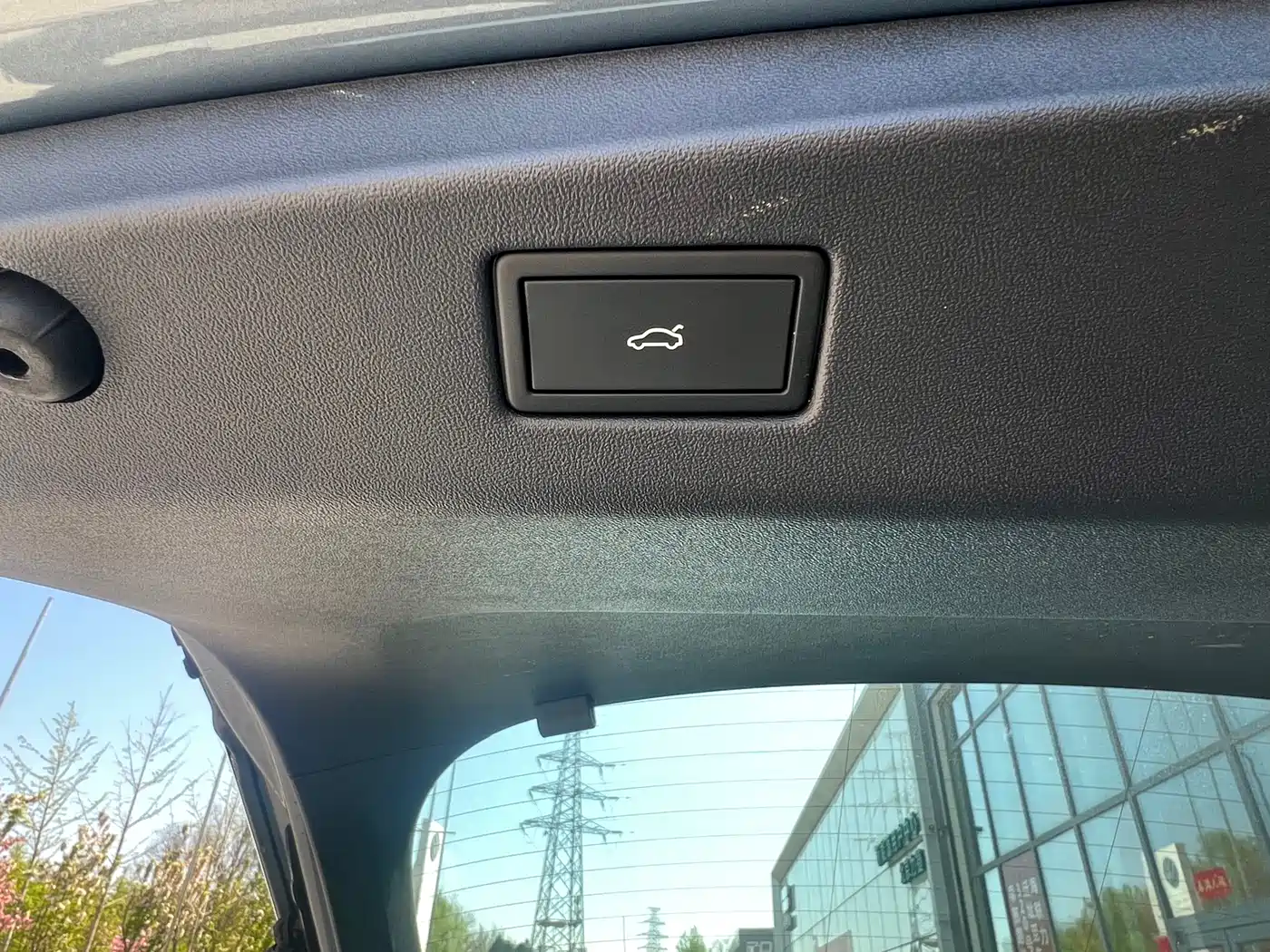 VOLKSWAGEN ID.7 VIZZION