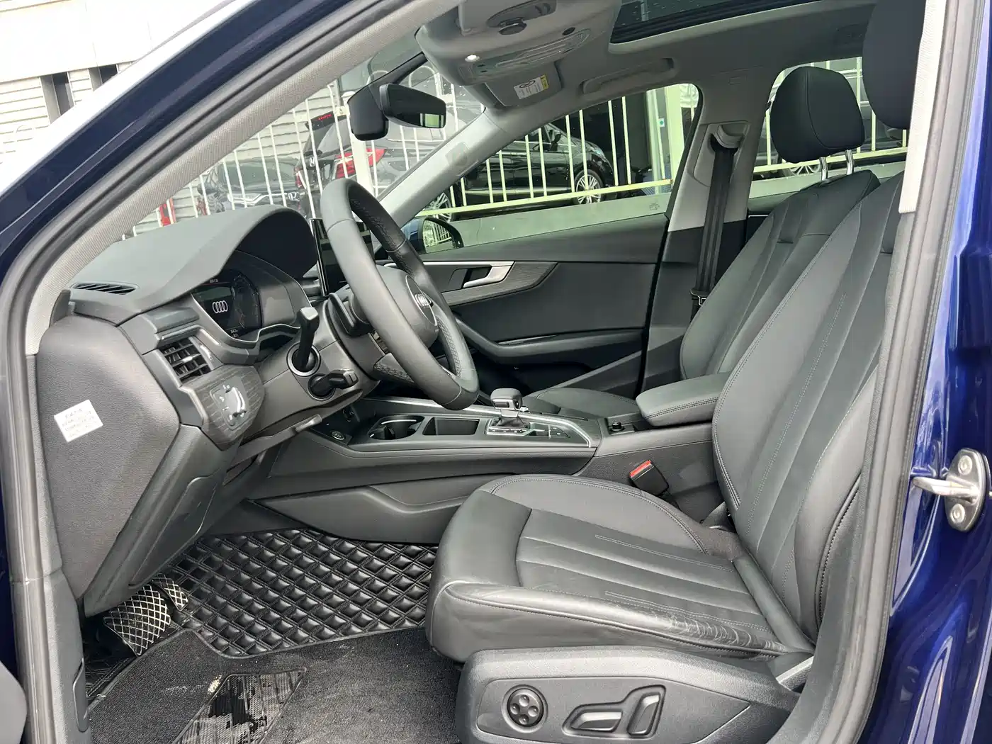 Audi A4 (Import) 2021 2021 allroad quattro Explorer