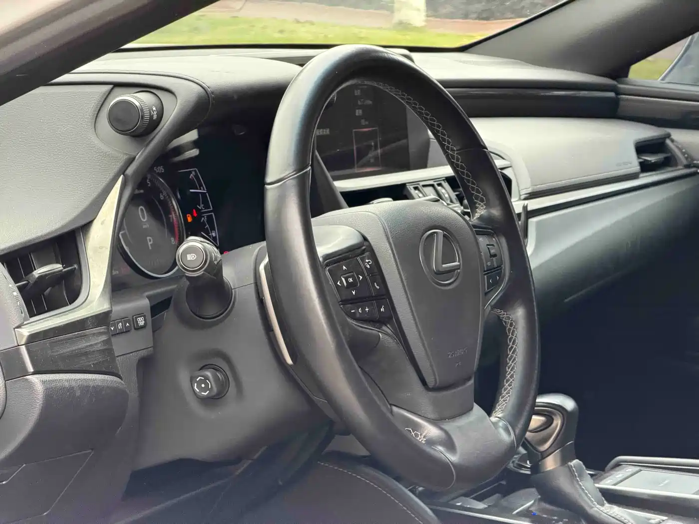 Lexus ES 2020 200 Excellence фото 15
