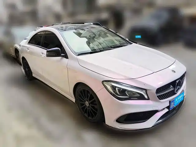 Mercedes-Benz CLA (Import) 2018 CLA 220 4MATIC — фото 3