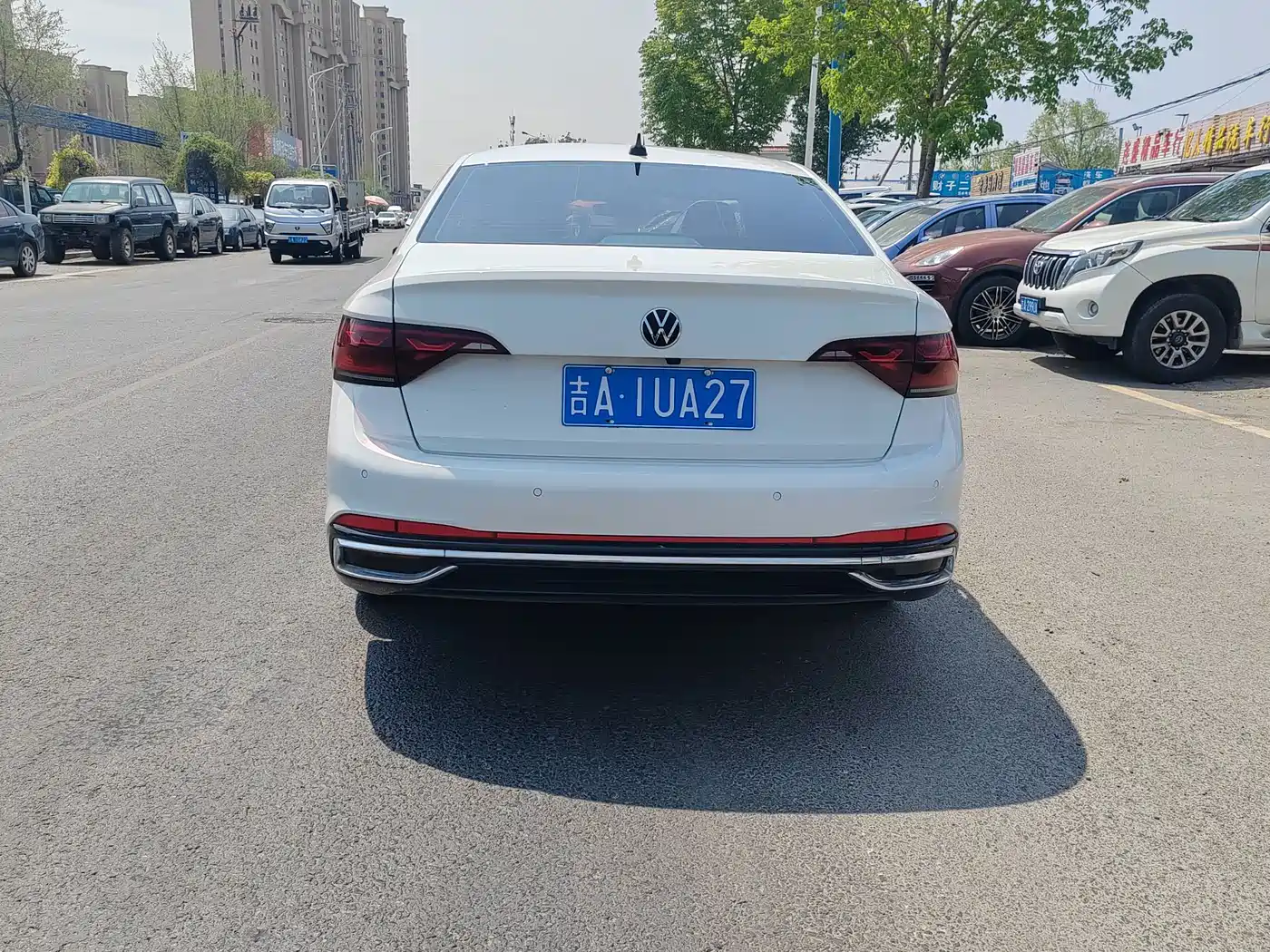 Volkswagen Sagitar 2023 Model Year 280TSI DSG Surpass Edition фото 5