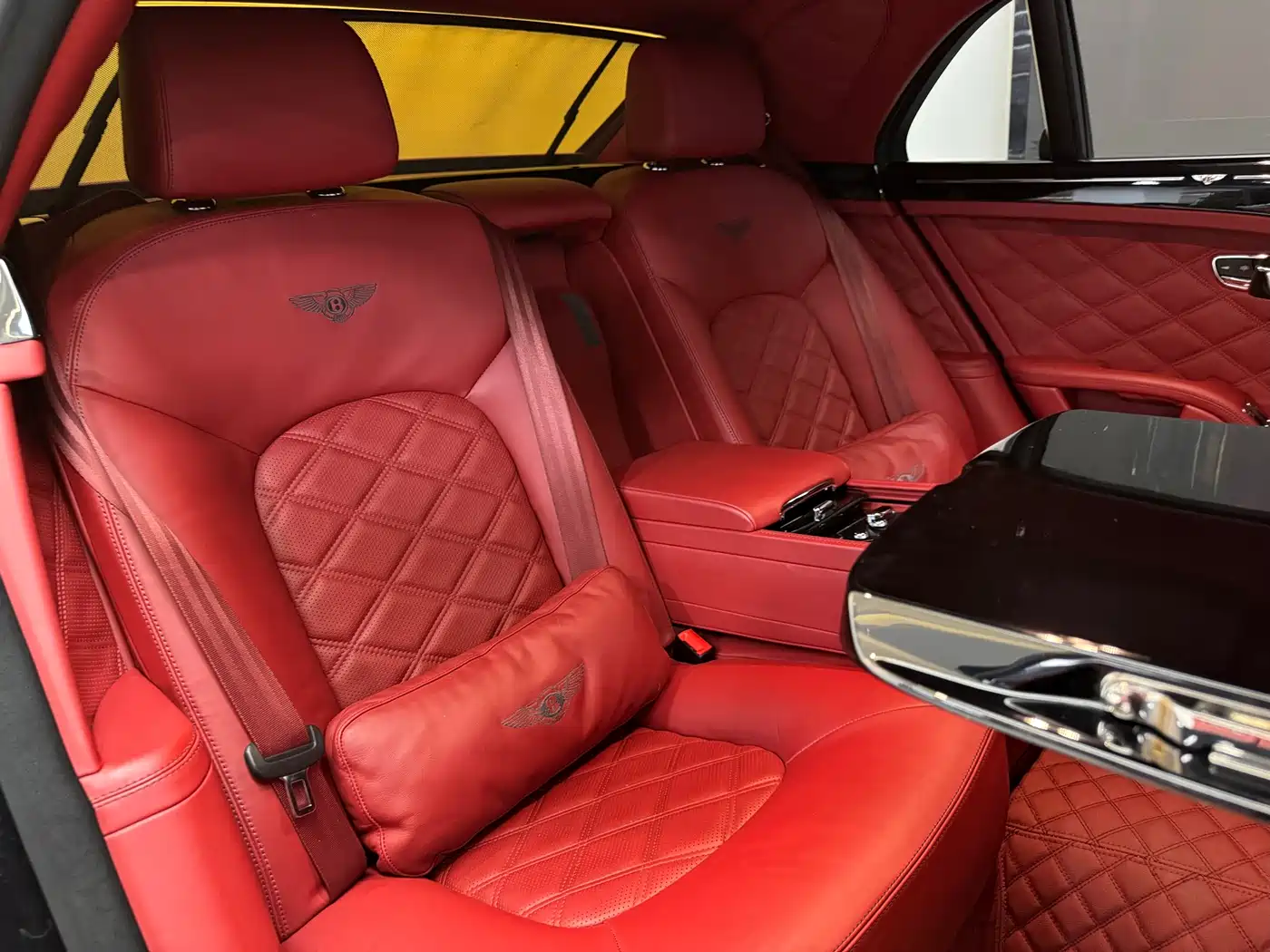 Bentley Mulsanne 2015 6.8T Standard Edition фото 24