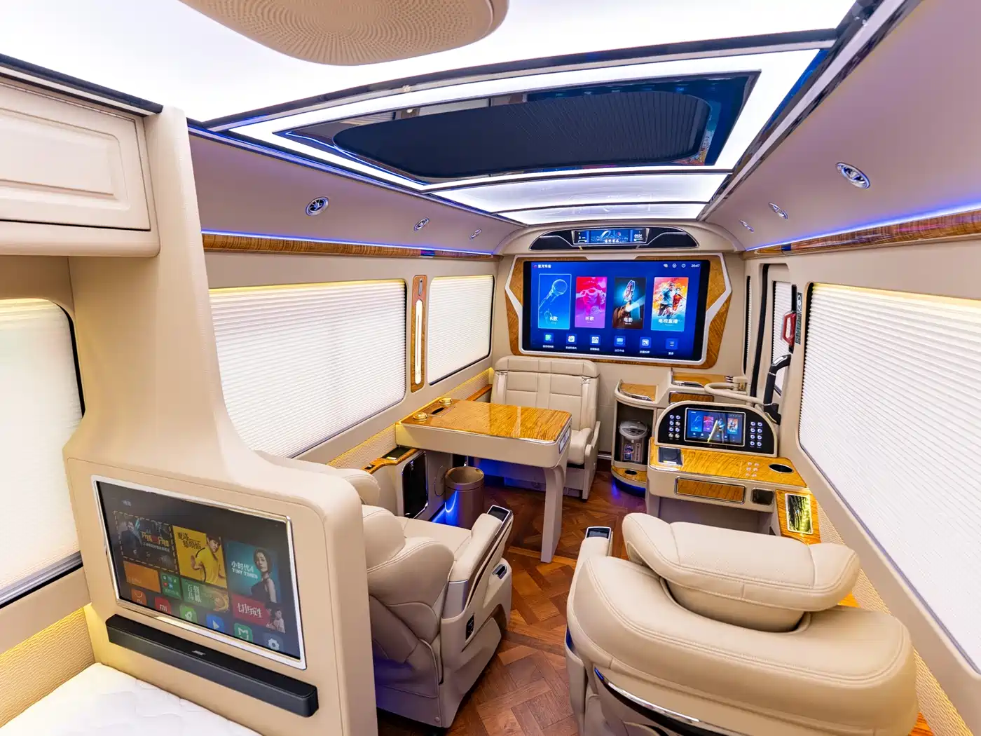 Hongqi Guoyue 2024 3.0T Luxury Edition 17-Seater фото 19