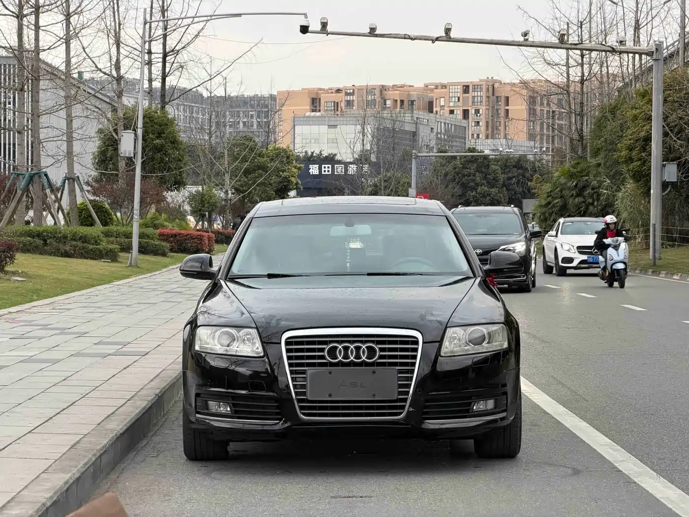 Audi A6L 2011 Model 2.8 FSI Comfort фото 2